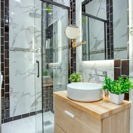Elegant Triplex In - Ideal For 10 - Aircon Apartment Paris