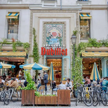Apartment Elegant Triplex In - Ideal For 10 - Aircon Paris