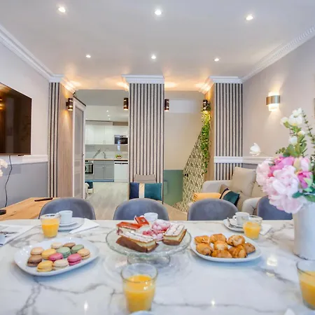 Apartment Elegant Triplex In - Ideal For 10 - Aircon Paris