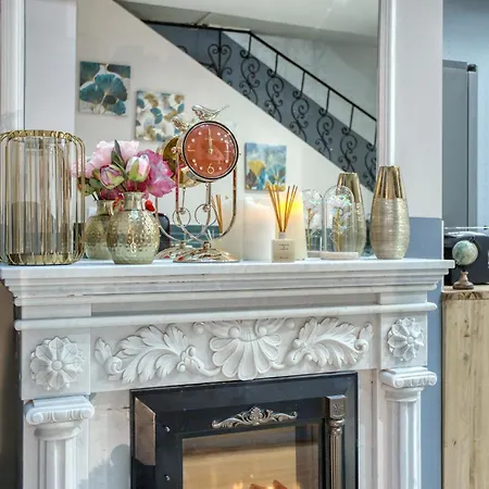 דירה Elegant Triplex In - Ideal For 10 - Aircon *